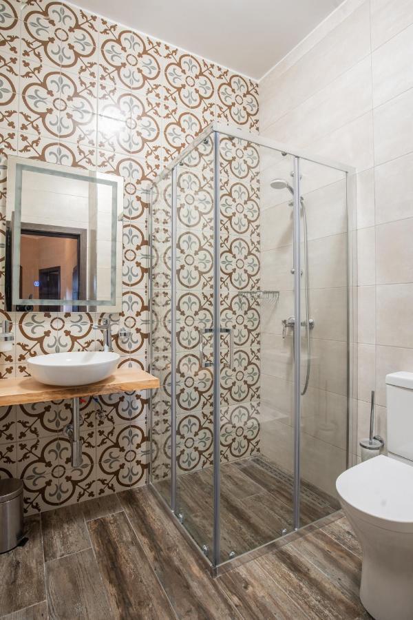 Narcisa - Luxury 3Br Traditional House With Pool, Cinema & Hot Tub Шаара Екстер'єр фото